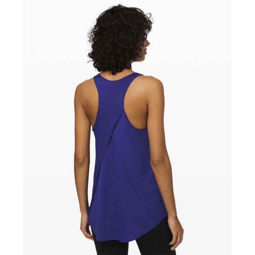 NWT Lululemon Essential Tank Pleated Lark Blue Size 12 Racerback LW1BSAS NEW